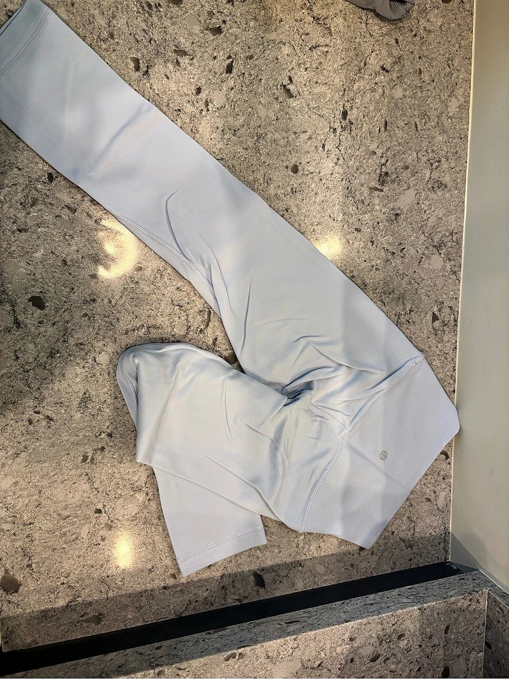 Lululemon Align High-Rise Pant 25" light blue size 2